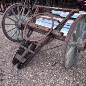 ANTIQUE WOODEN WAGON WHEELS