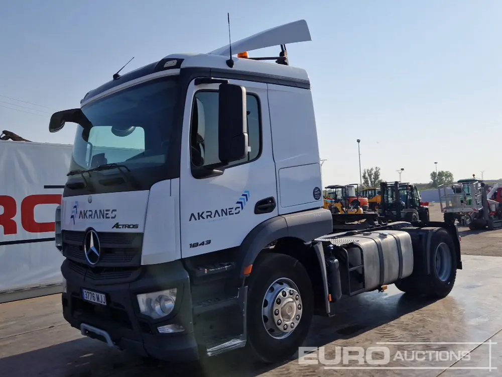 2016 Mercedes Benz ACTROS 1843