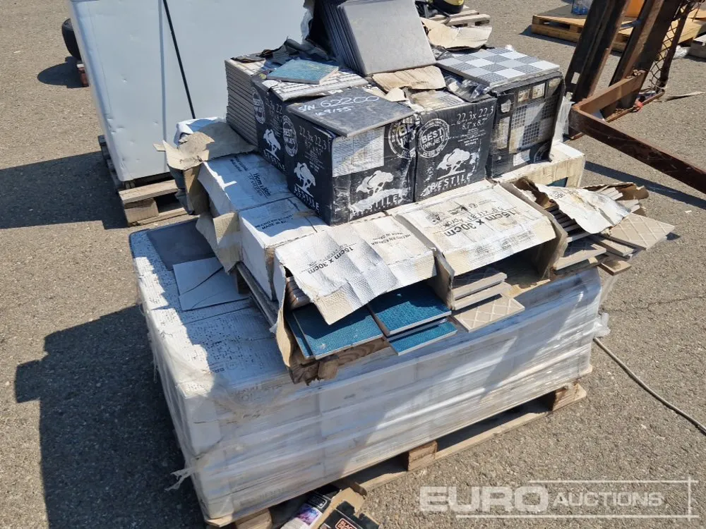 Pallet of White Body Tiles 7,5x30cm / Azulejos
