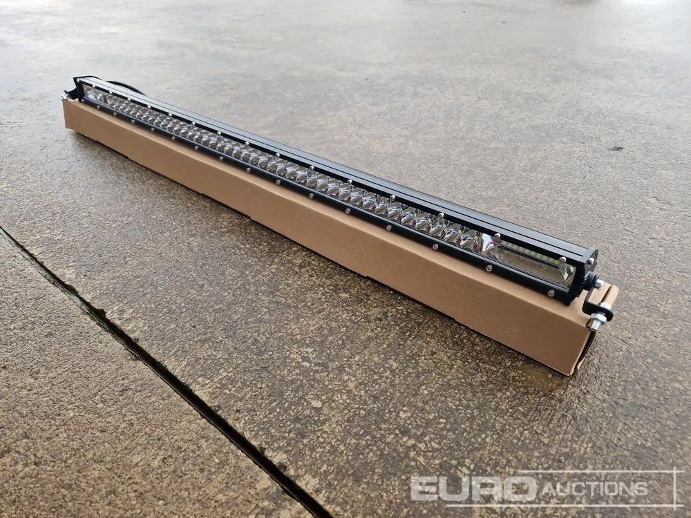 Unused 32" 300W Combo Beam LED Light Bar, Mounting Brackets, IP68 Waterproof