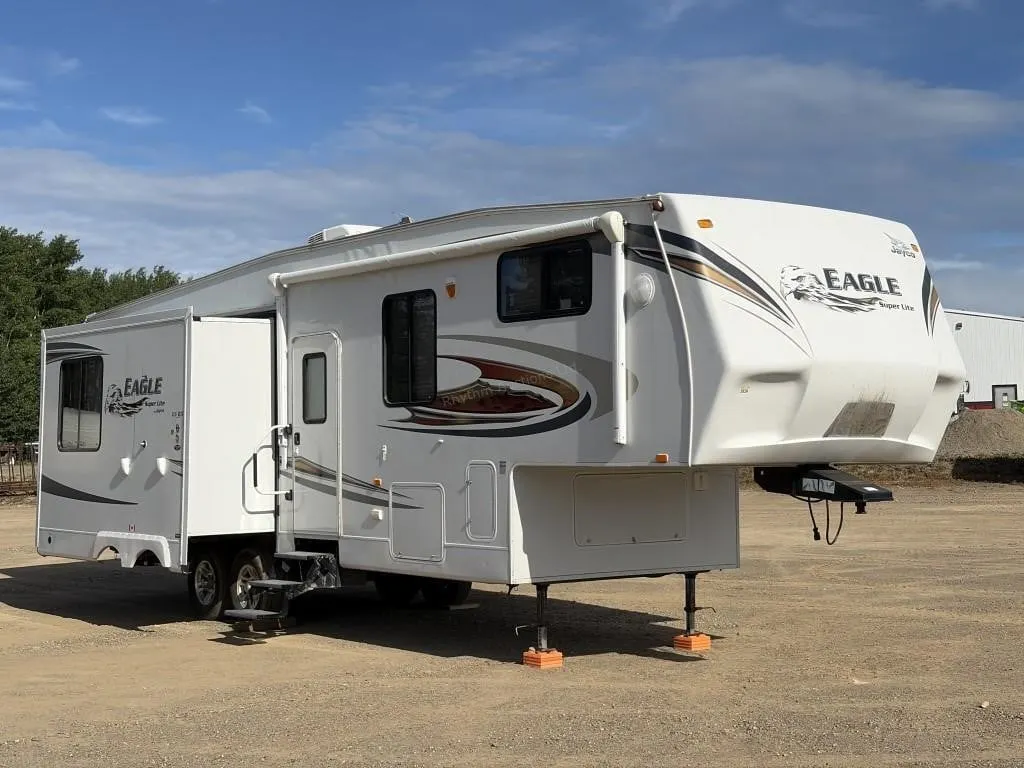 2011 Jayco Eagle Travel Trailer - 34 Ft