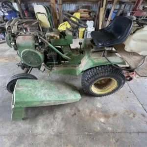 John Deere Riding Lawn Tractor w/Sprayer