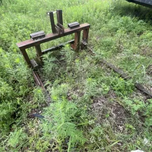 2-Point Hay Carrier
