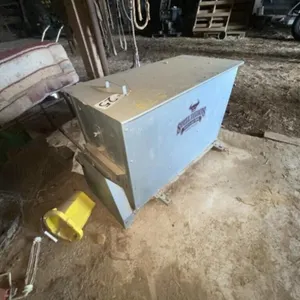 Stull Feeder - Small/Manual Dump