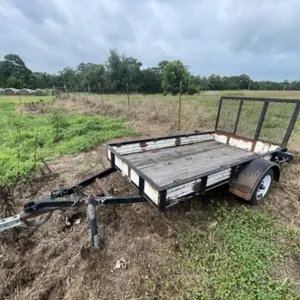 Bumper Pull Single Axle Trailer w/Gate