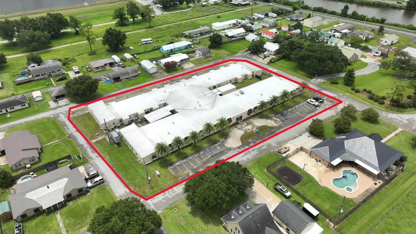 31, 486 +/- SQ FT HEALTH CARE / ASSISTED LIVING FACILTY