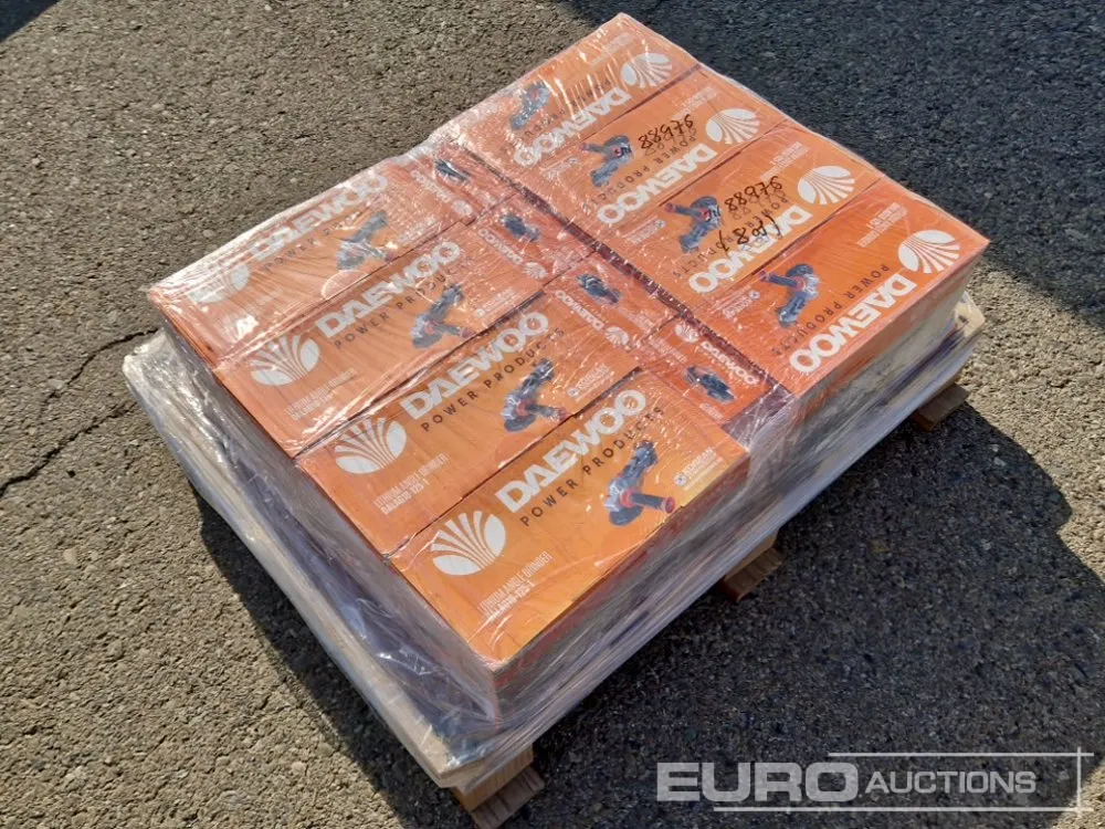 Unused Daewoo Set of DALAG18-125-1 Lithium Angle Grinder (8 of) + DALB20-1 Lithium Battery (8 of)