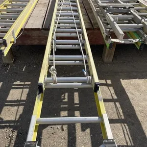 One Featherlite 375 Extension Ladder