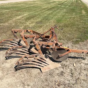 Allis Chalmers (3) Slat Bottom Plow w/ Snap Coupler