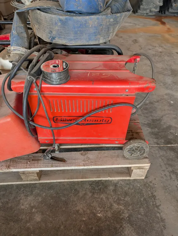 MIG WELDER