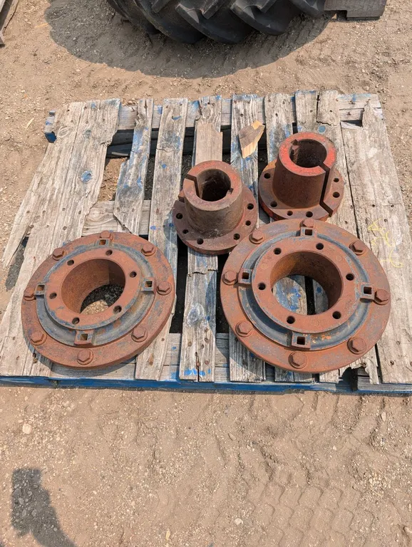 DUAL HUBS