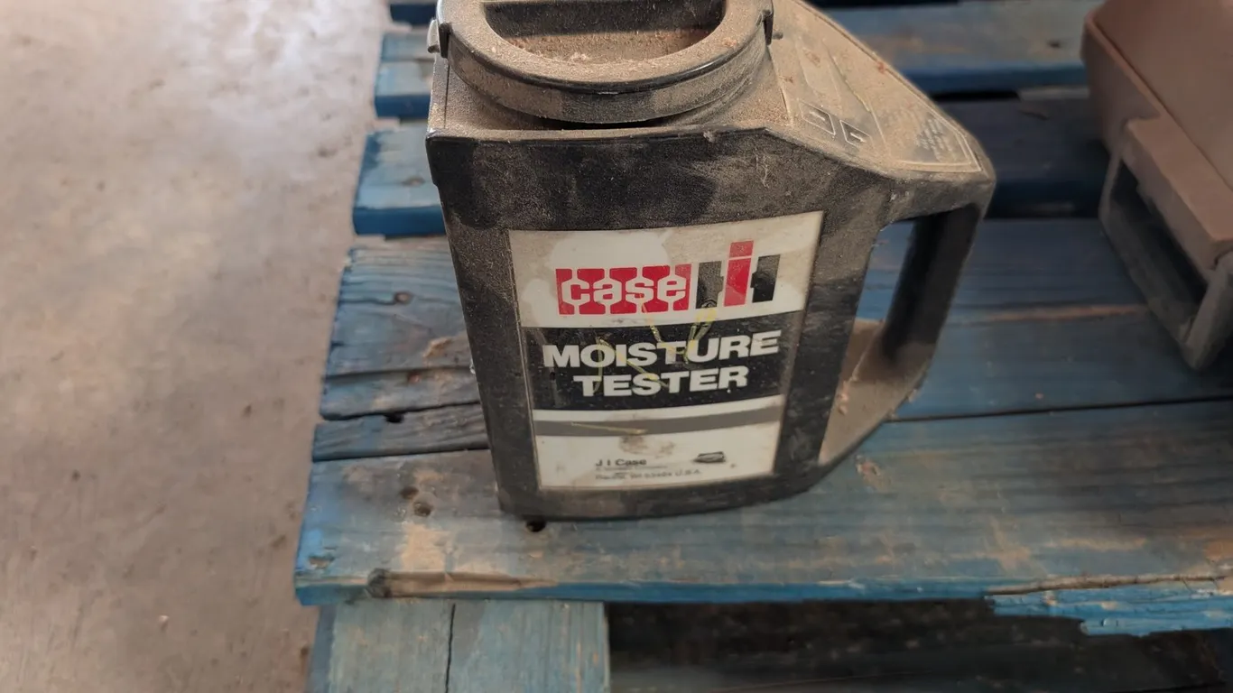 MOISTURE TESTER