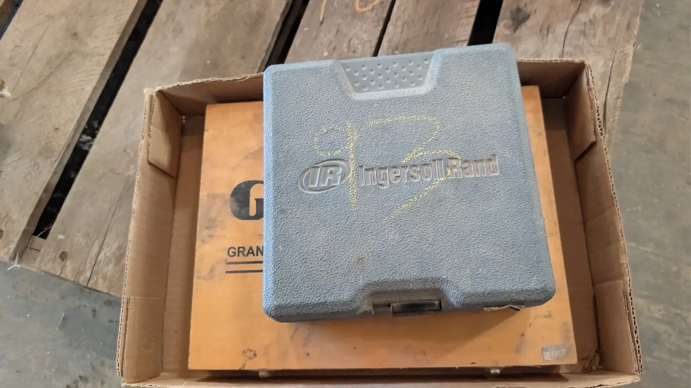 SOCKETS/DRILL BIT SET