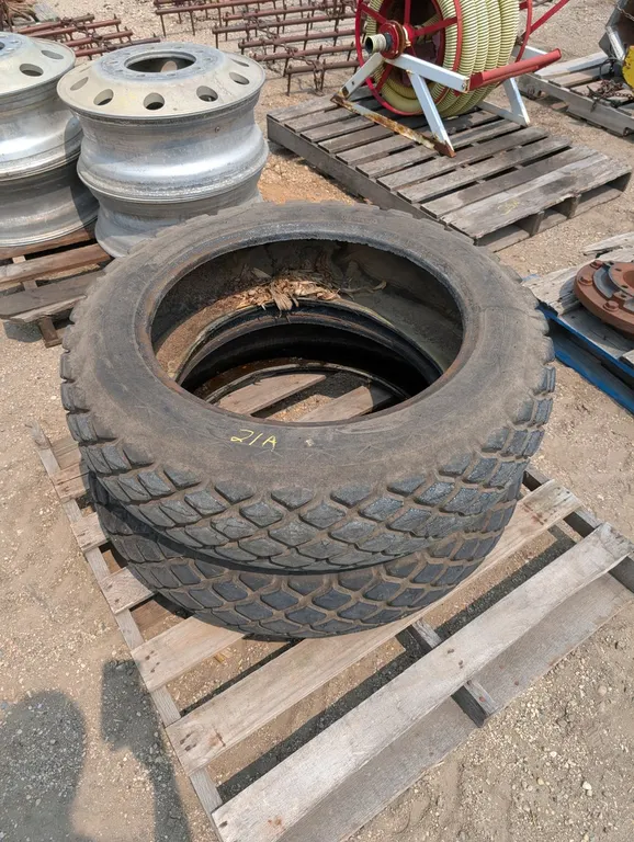 TIRES