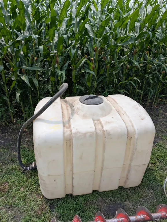 POLY TANK
