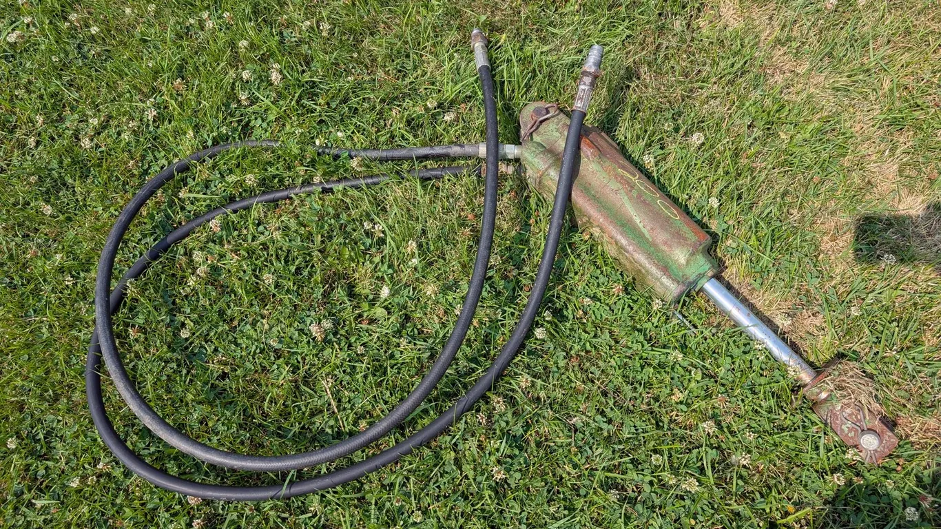 CYLINDER