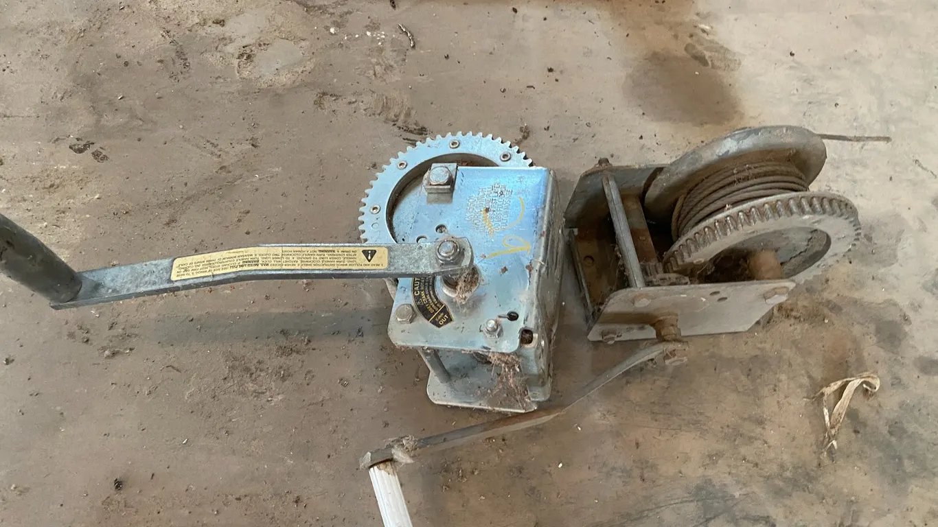 WINCHES