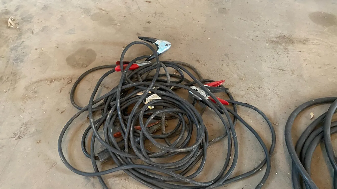 JUMPER CABLES