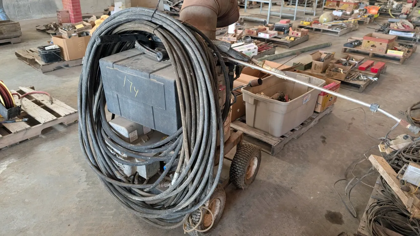 PRESSURE WASHER