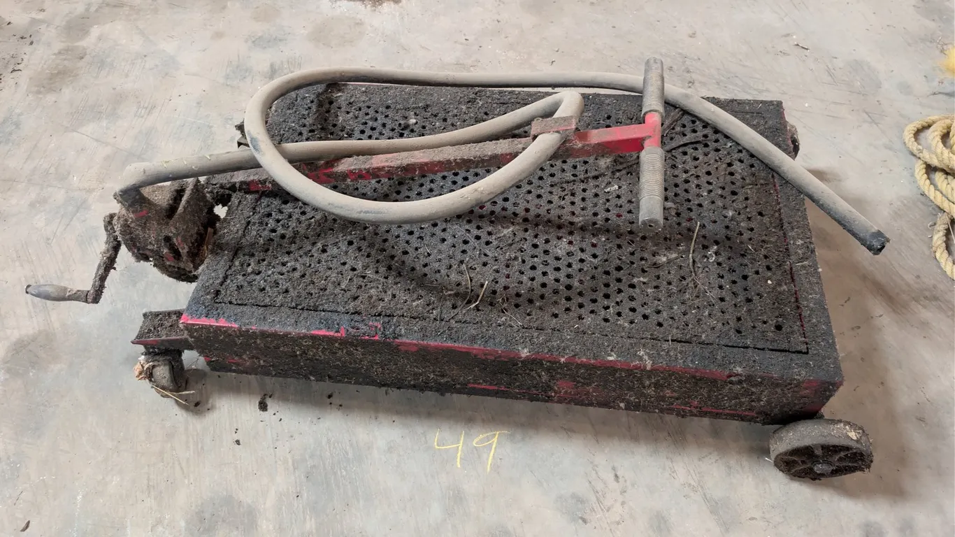 OIL CART/PUMP