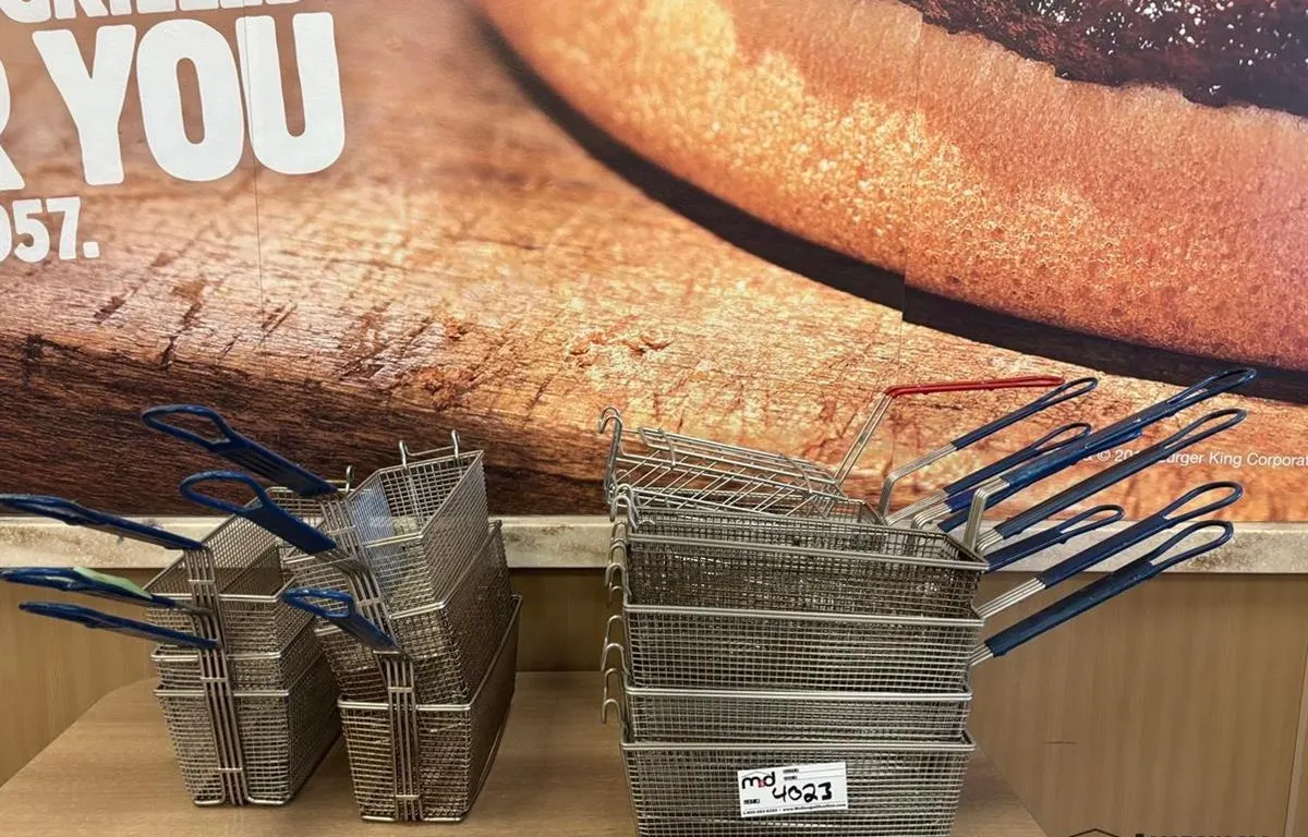 Assorted Commercial Fryer Baskets
UNRESERVED