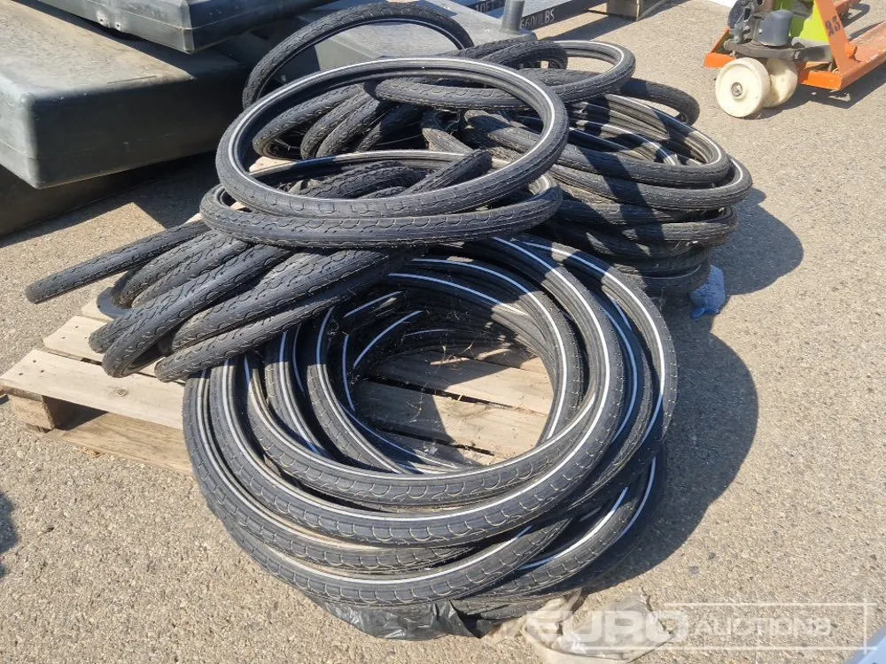 Pallet of 40-559 26x1.50 Tyres to suit Bike / Neumáticos de Bicicleta