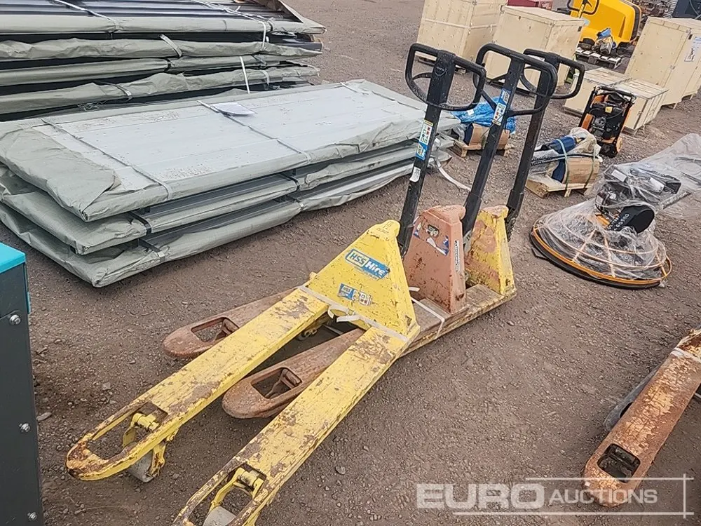 Pallet Truck (3 of)