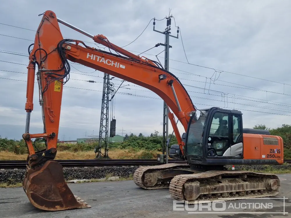 2013 Hitachi ZX250LCN-5B