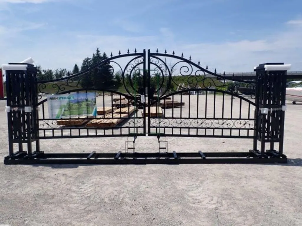 UNUSED (1) Set Of 20 Ft Iron Gate