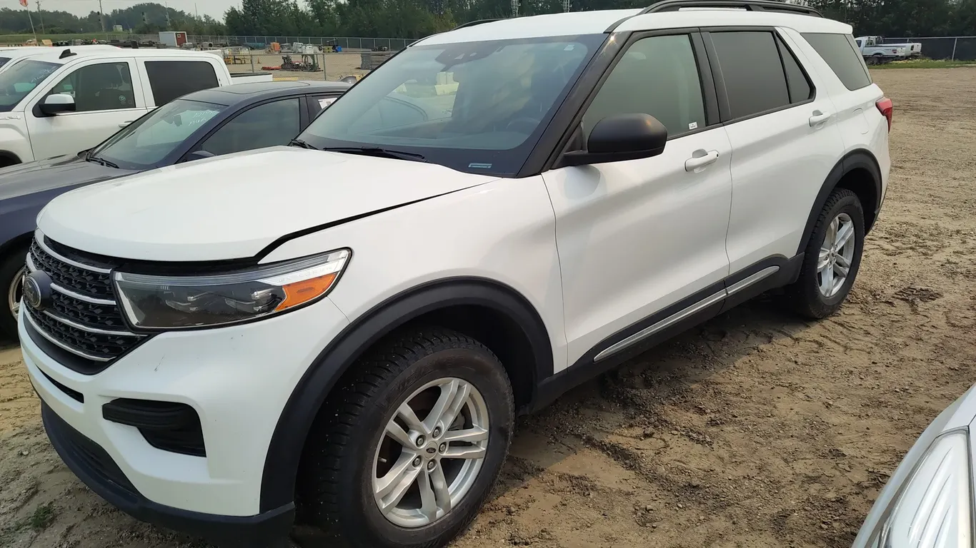 Non-Operable 2020 Ford Explorer XLT