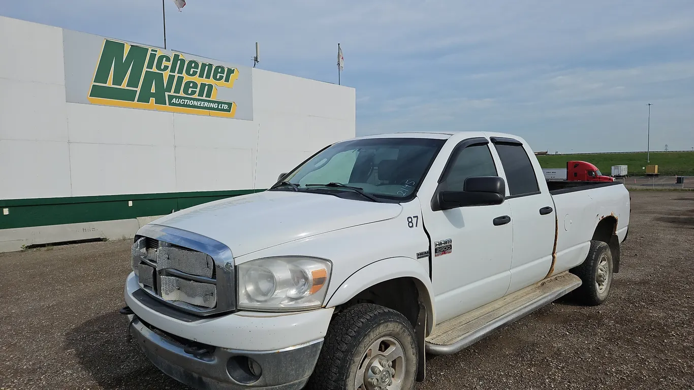2008 Dodge Ram 2500 Heavy Duty 4x4 ST 4dr Quad Cab 6.3 ft. SB Diesel