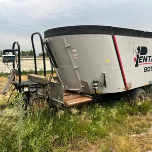 OFFSITE - Penta 8010 Vertical Mix Wagon with scale head