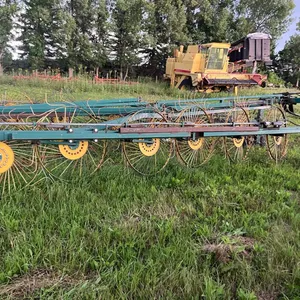 OFFSITE - Sovena 12 Wheel V-Rake