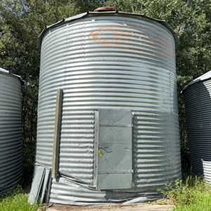 Butler 14’ x 4 Ring Grain Bin, Wood Floor