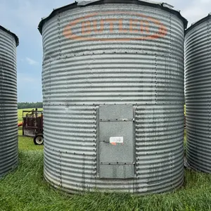 Butler 14‘ x 4 Ring Grain Bin, Wood Floor (Marked B10)