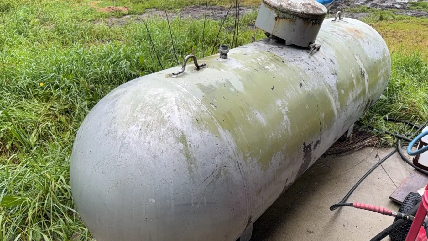 500 gallon Propane Tank