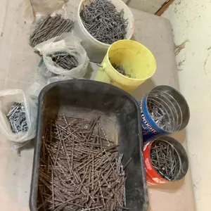 Spiral and coated nails, approx 40 lbs