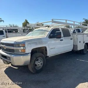 2016 Chevrolet Silverado 3500 utility bed pickup truck