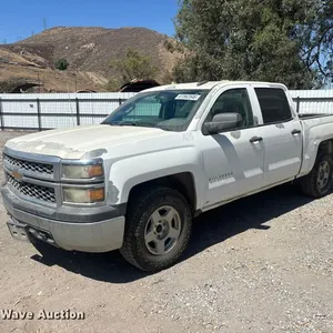 2015 Chevrolet Silverado 1500 Crew Cab pickup truck