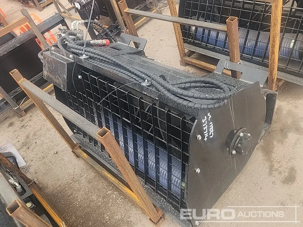 Unused GIYI MB27 Mixing Bucket to suit Skidsteer Loader