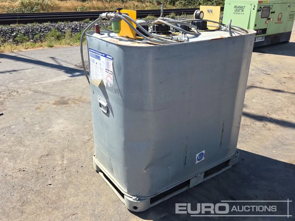 SCHUTZ 700L