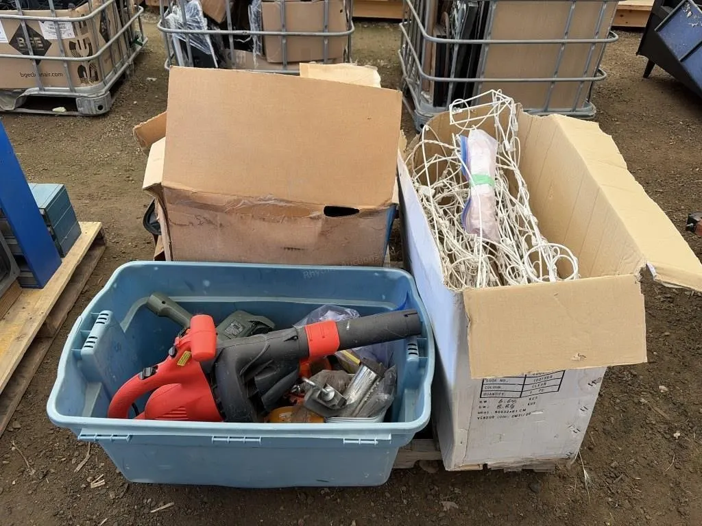 Pallet of Aquascap Pond Kit, Tools, Lights & More