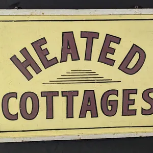 VINTAGE WOOD SIGN HEATED COTTAGES (2 SIDED) REFLECTIVE LETTERING
