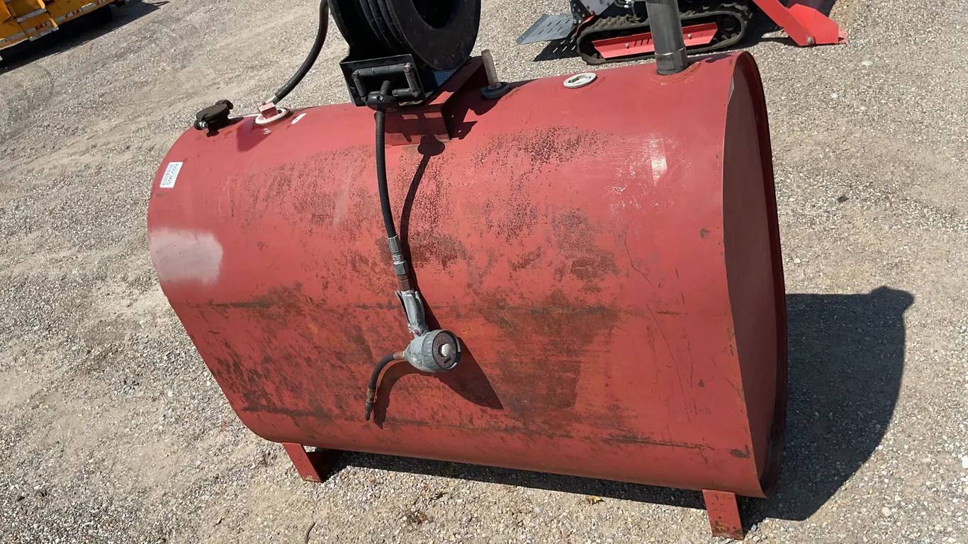 OIL TANK