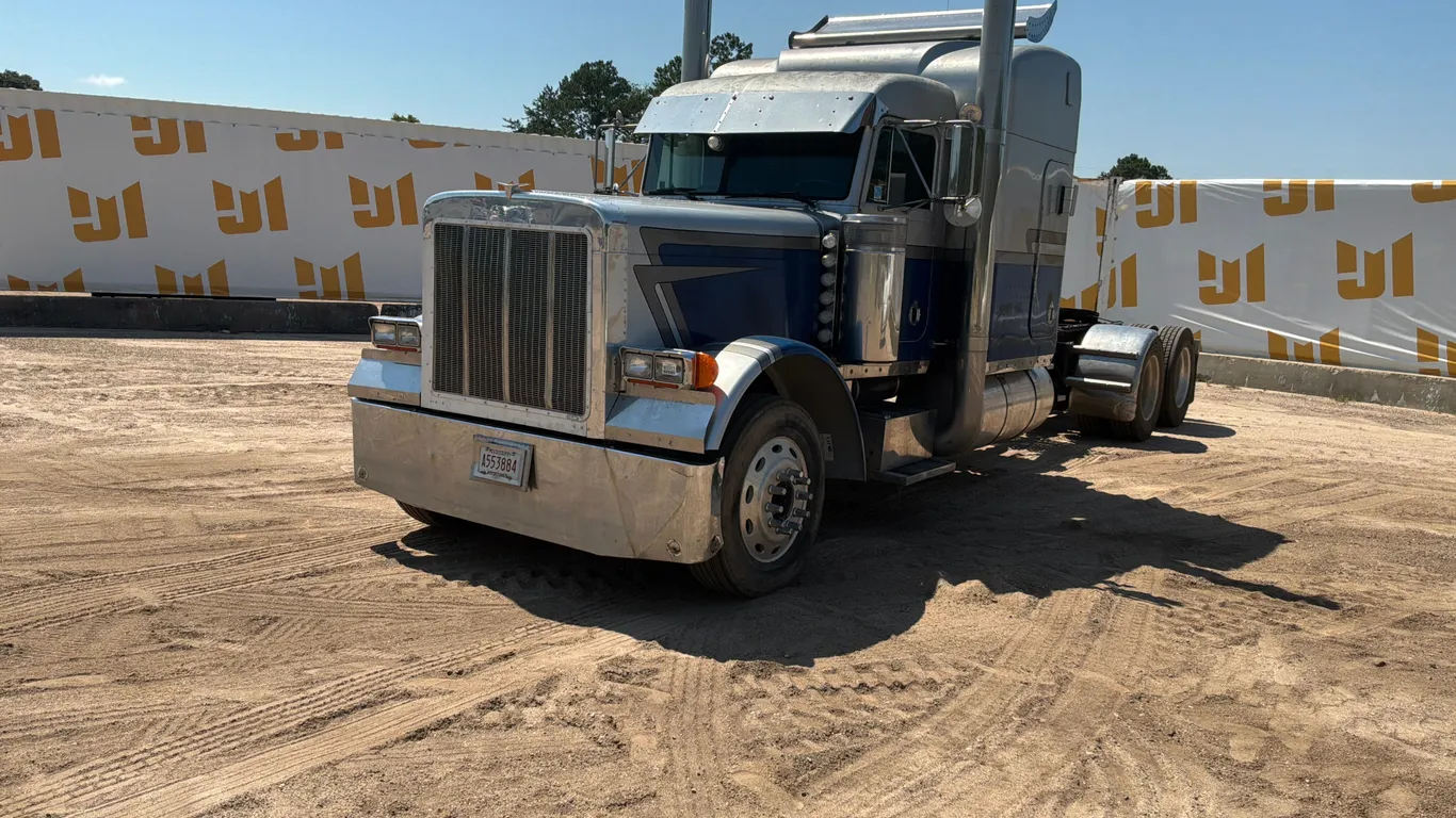 1997 PETERBILT 379 TANDEM AXLE TRUCK TRACTOR VIN: 1XP5D68X3VD415343