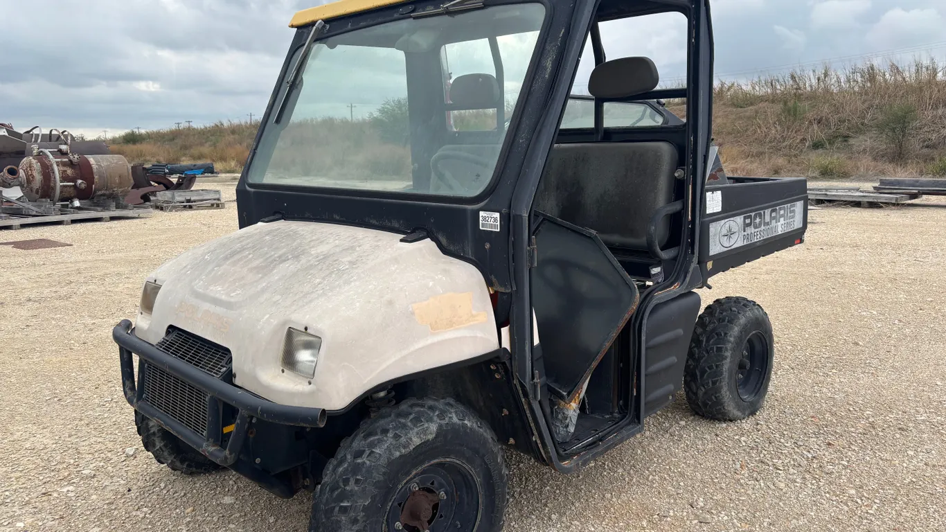 POLARIS PROFESSIONAL SERIES UTV SN: 44638