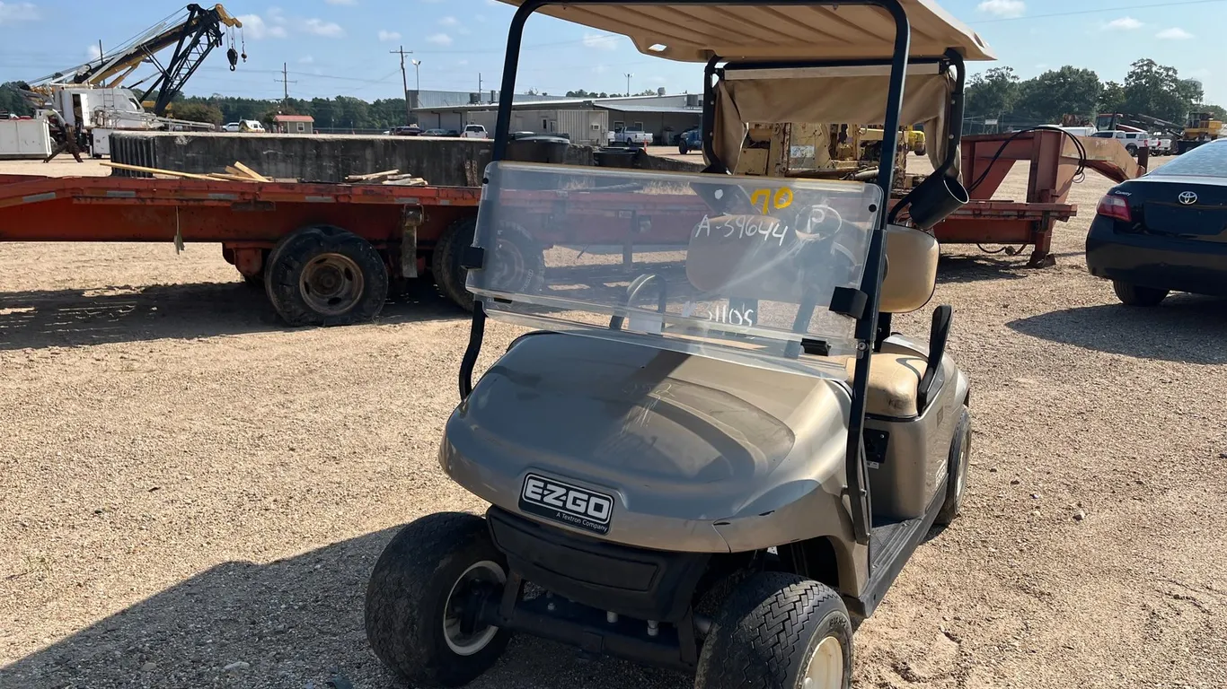 2015 EZGO TXT GOLFCART | FOR PARTS/REPAIRS