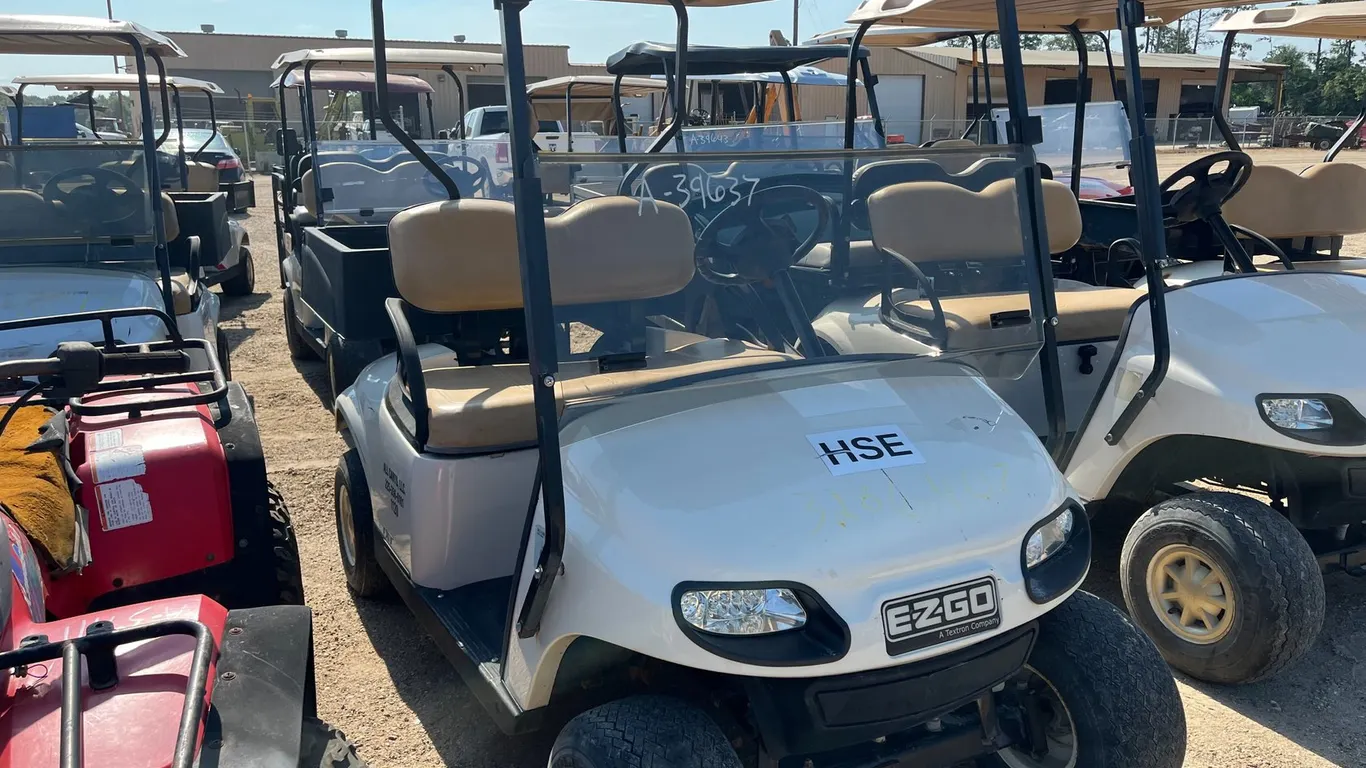 2017 EZGO TXT GOLFCART | FOR PARTS/REPAIRS