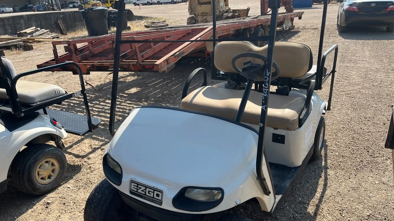 2016 EZGO TXT GOLFCART | FOR PARTS/REPAIRS