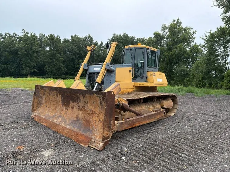 2004 John Deere 950C dozer